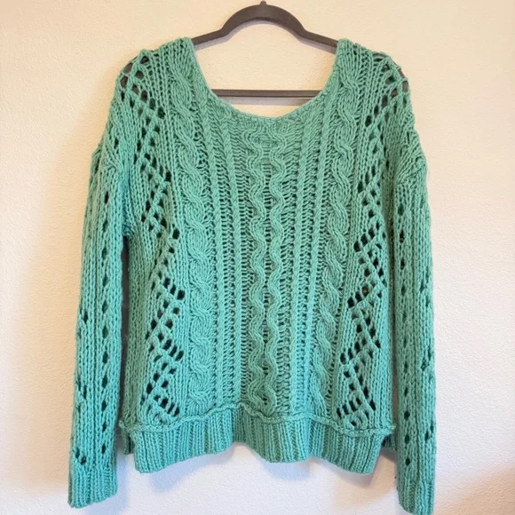 Free People Fluff cableknit chunky pullover sweater, scoop neck, green sz M - Picture 9 of 13